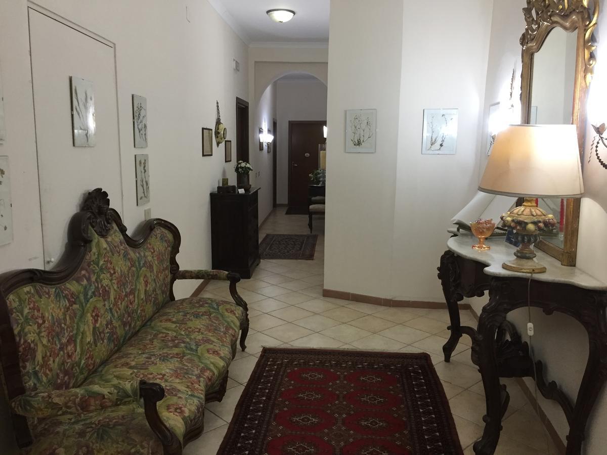 La Residenza Dei Nobili Bed & Breakfast Catanzaro Dış mekan fotoğraf
